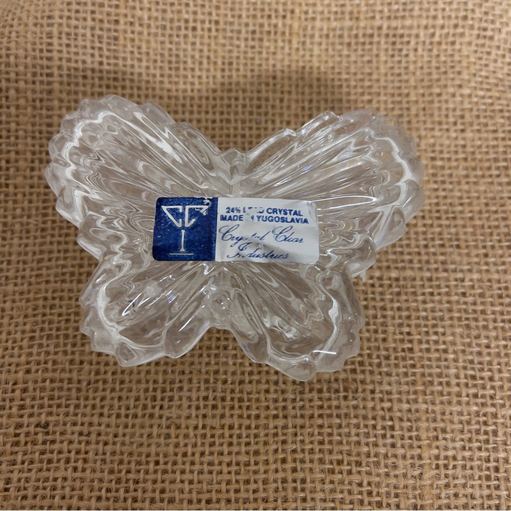 VTG Fairfield collection 24% lead crystal butterfly lidded trinket dish box NWT